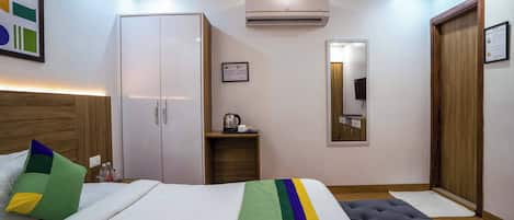 Kamar Double Standar