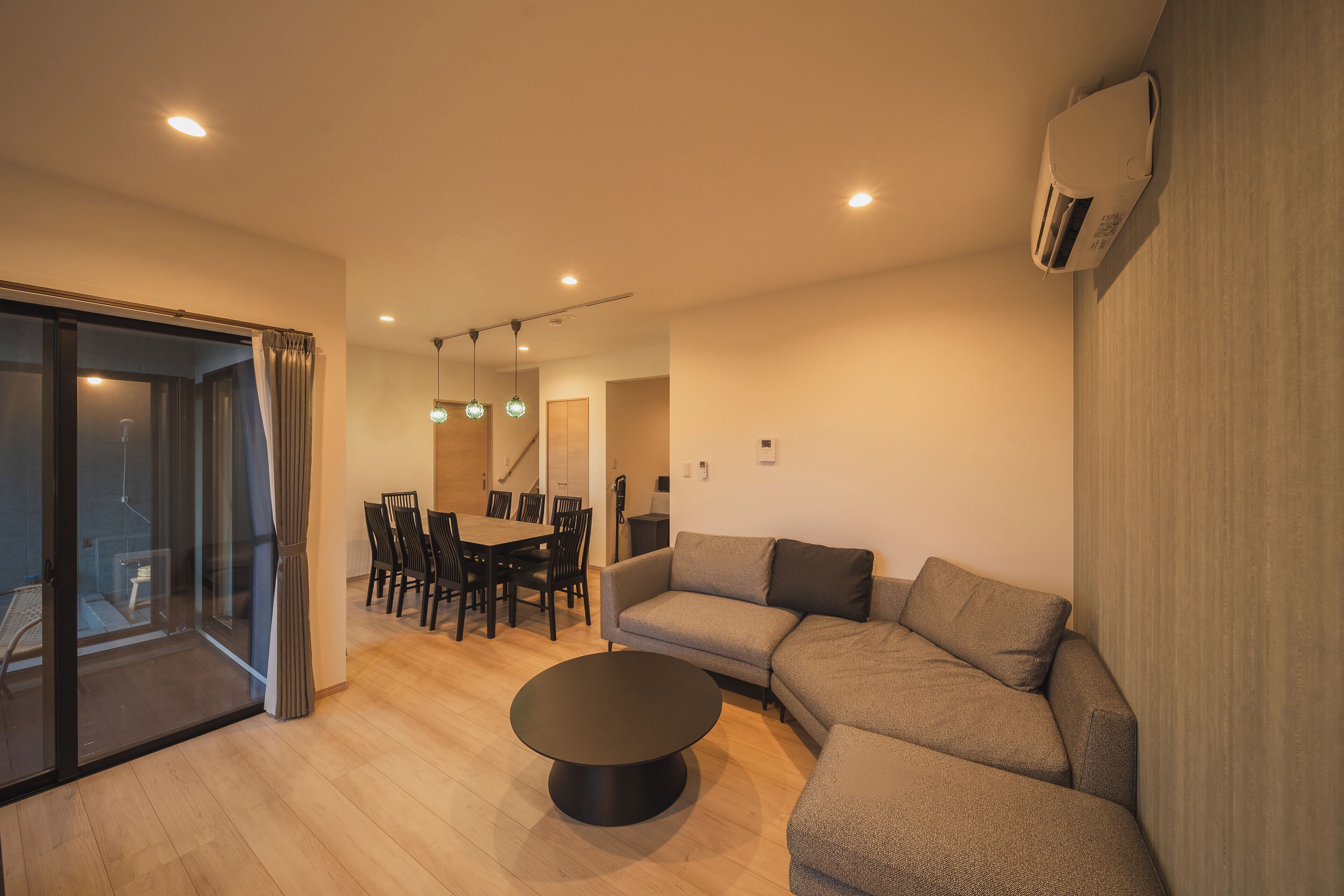 Deluxe Villa, River View | Living area | 40-inch flat-screen TV with digital channels