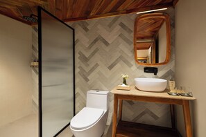  Superior Room | Bathroom | Shower, hair dryer, towels, soap - Samsara Hill Resort By Leisure Hotels (Mussoorie,)