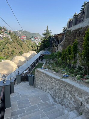 Property grounds - Samsara Hills Resort (Mussoorie,)