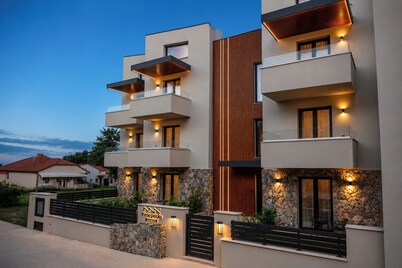 Threepeaks Elevated Stay