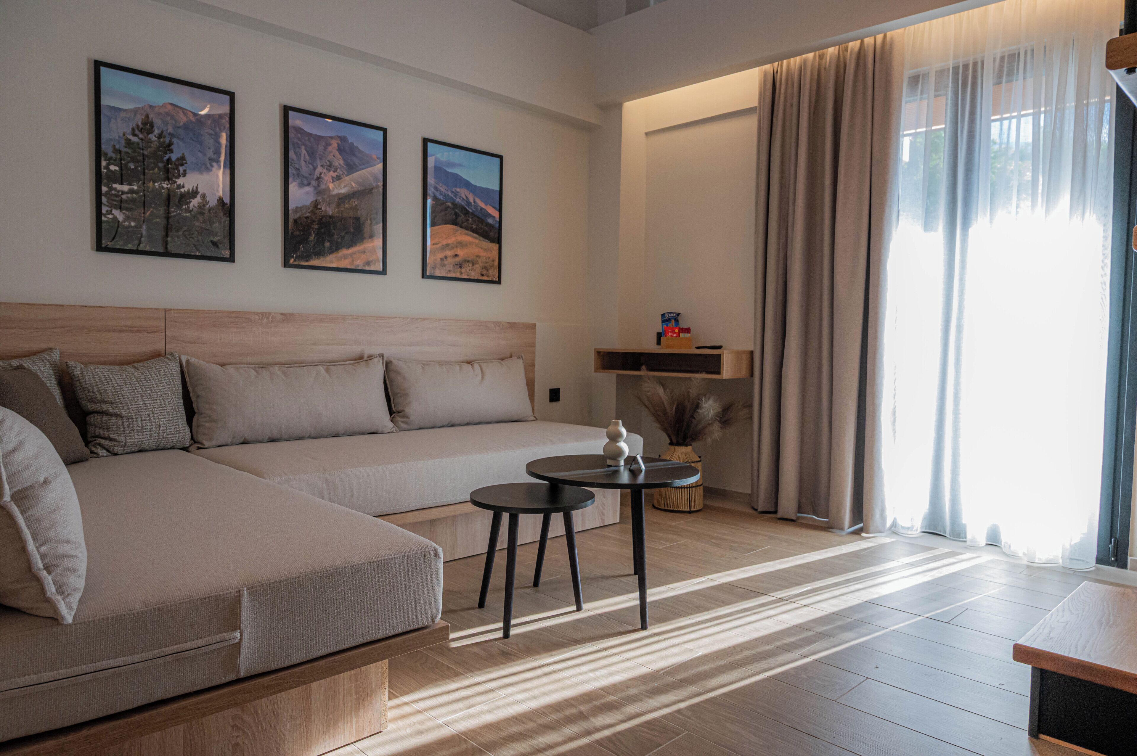 Deluxe Room - Split Level with Mountain View & Sea View | Living area | 43-inch Smart TV with digital channels