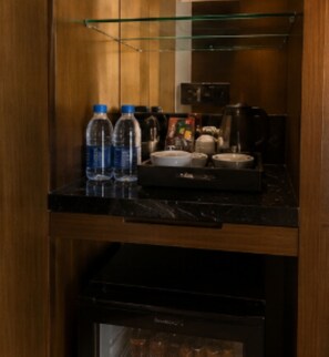 Food and drink - Hotel Spiritual Aura By Signature Stayz (Varanasi)