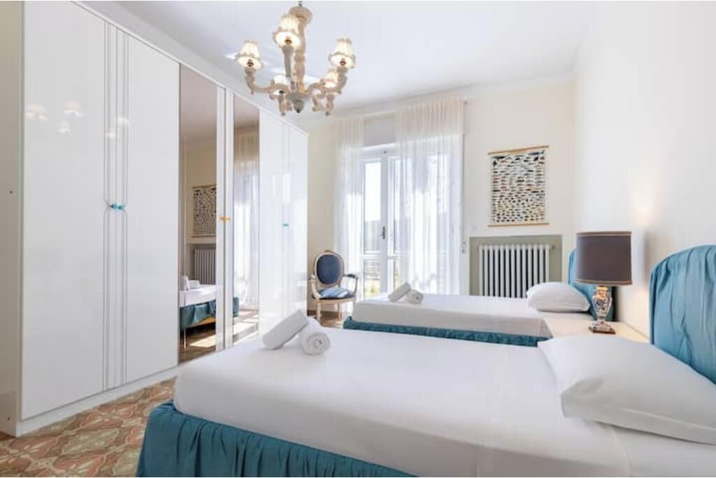2 chambres, fer et planche à repasser, Wi-Fi, literie fournie