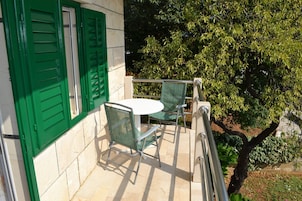 Apartamento (A1) | Patio