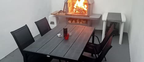 BBQ/picnic area