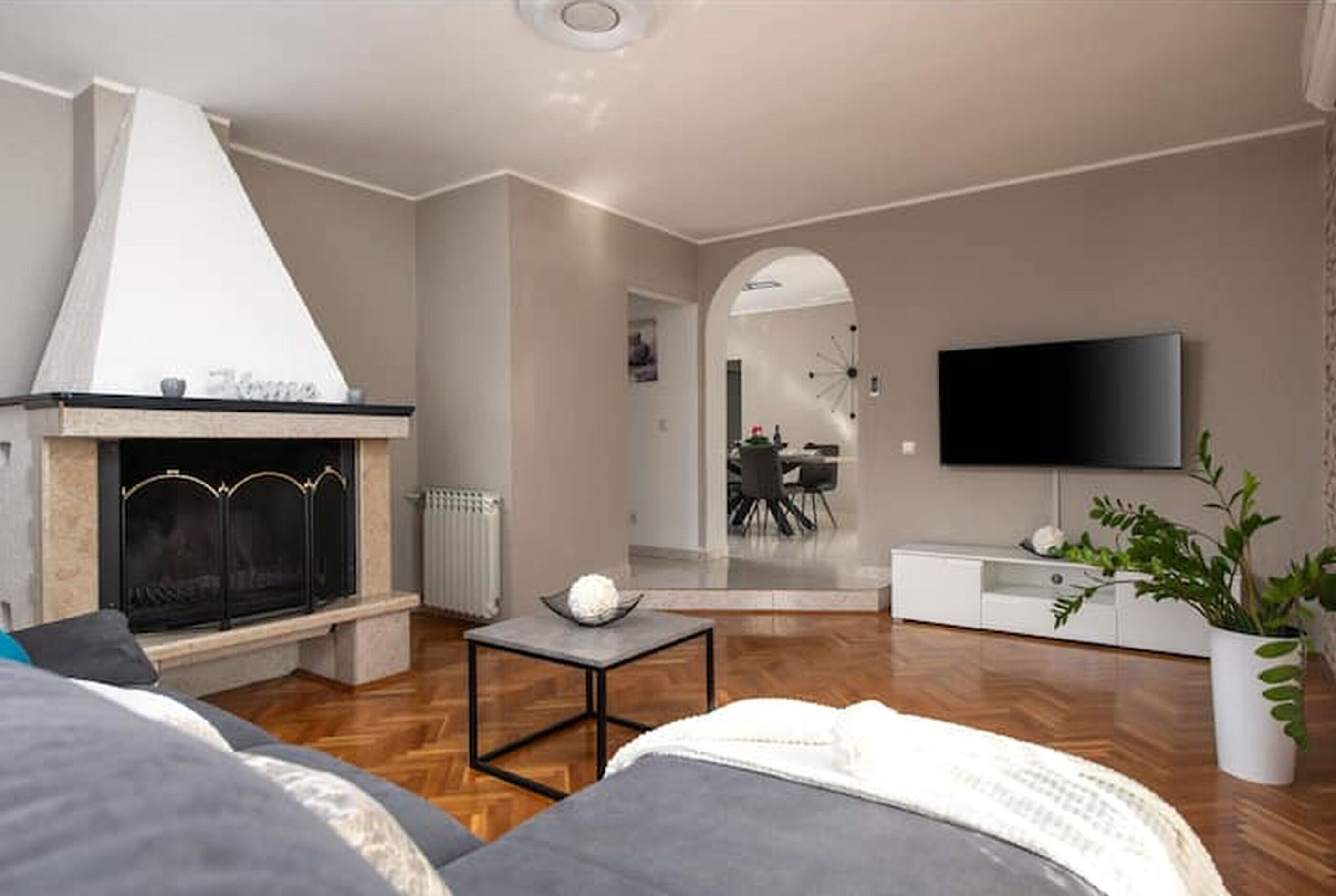 Apartment (A1) | Living room | Smart TV, streaming services