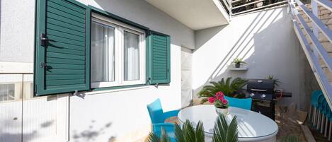 Apartment (A2) | Balcony