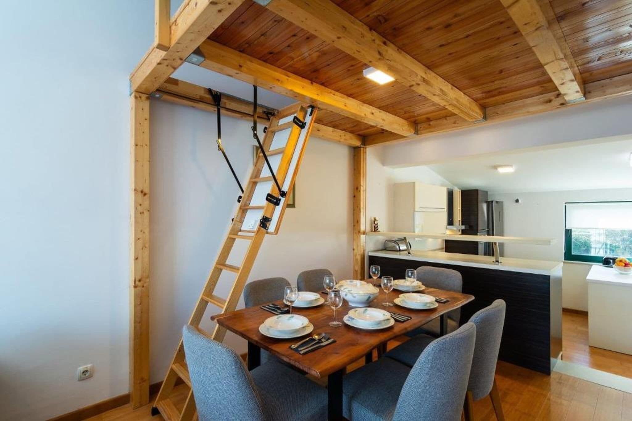 Apartment (A1) | Dining
