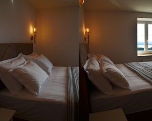 Maison | Fer et planche à repasser, Wi-Fi gratuit