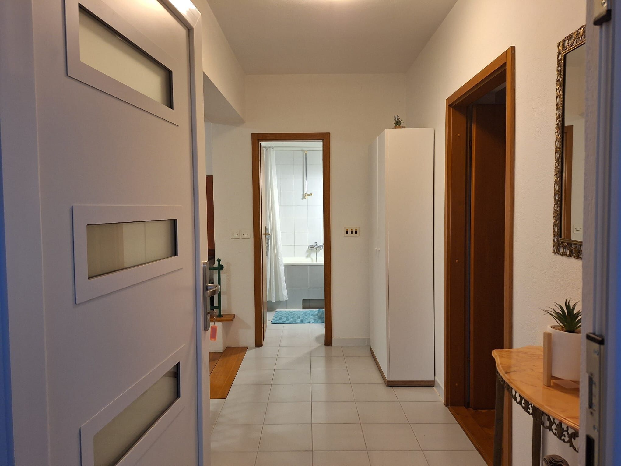 Apartment (A3) | Hallway