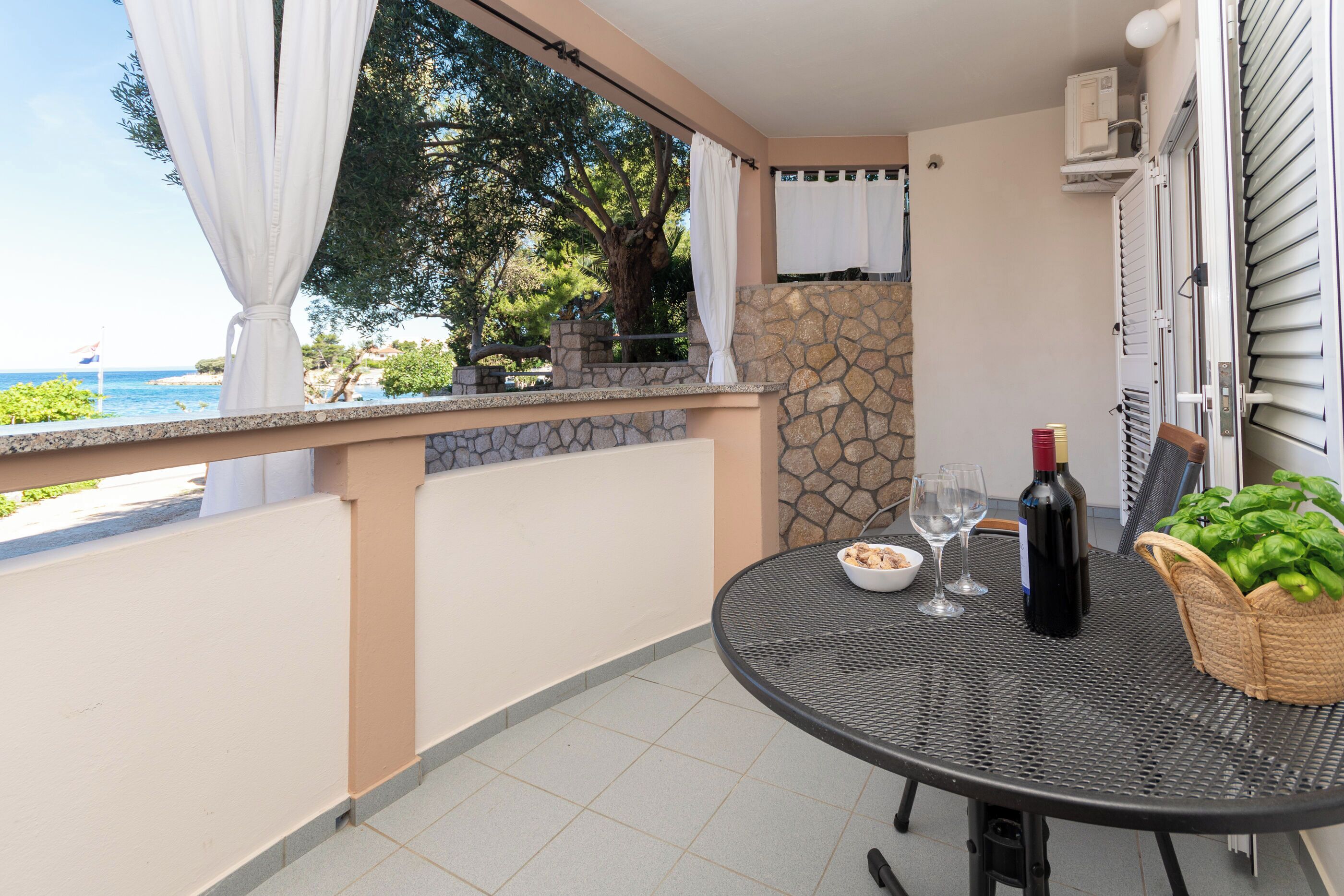 Apartment (A1) | Terrace/patio