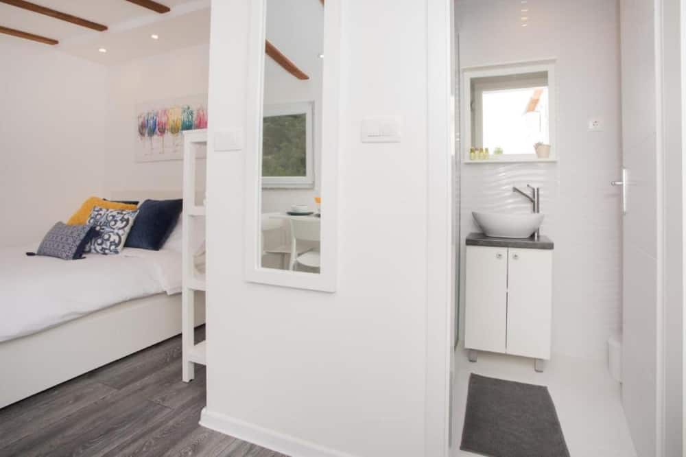 Apartment Skatula Skradin