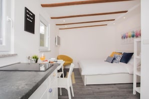 Studio (A1) | Iron/ironing board, free WiFi - Apartment Skatula Skradin (Skradin)