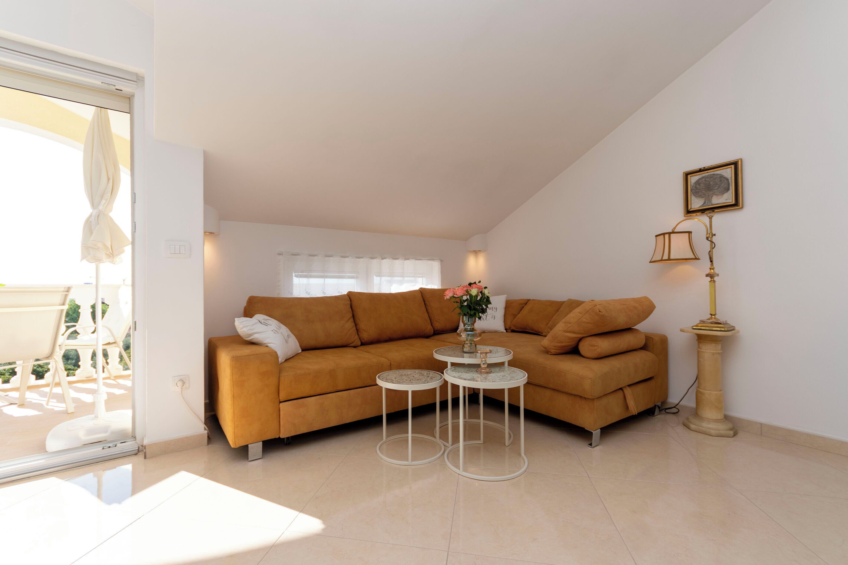 Apartment (A2) | Living room