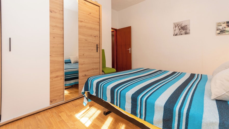 Apartment Kalma