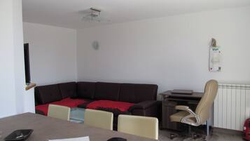 Apartment (A1) | Living room