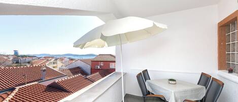 Apartment (A2) | Balcony