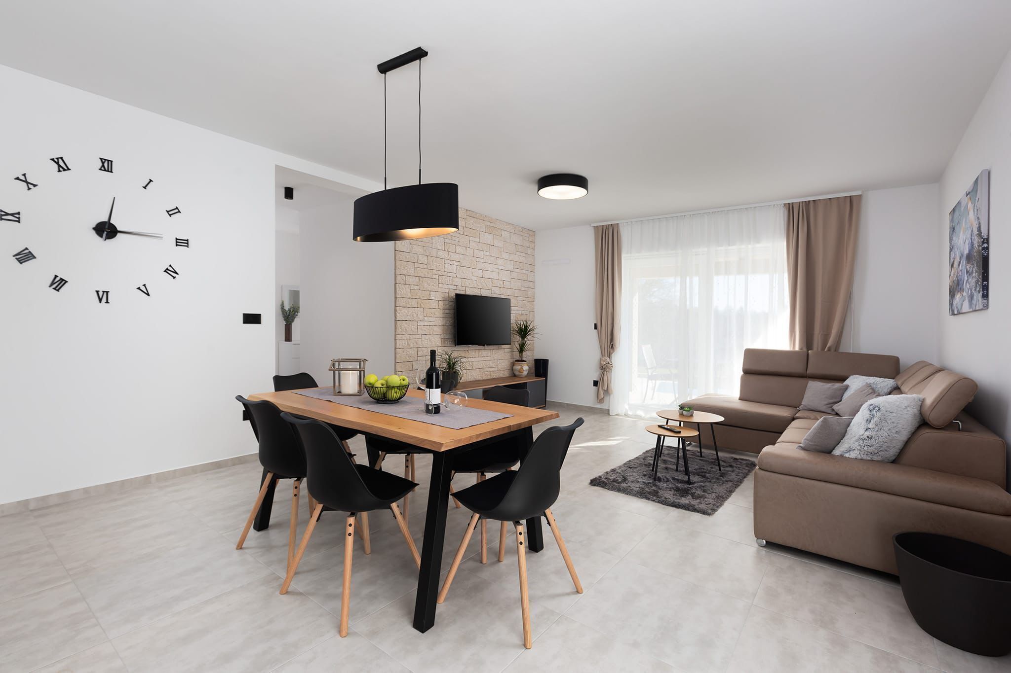 House | Living room | Smart TV, Netflix