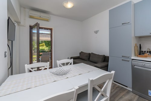 Apartments Vida sea View