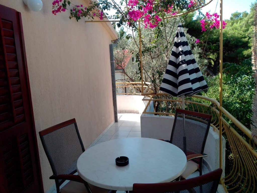 Apartment (A4) | Balcony
