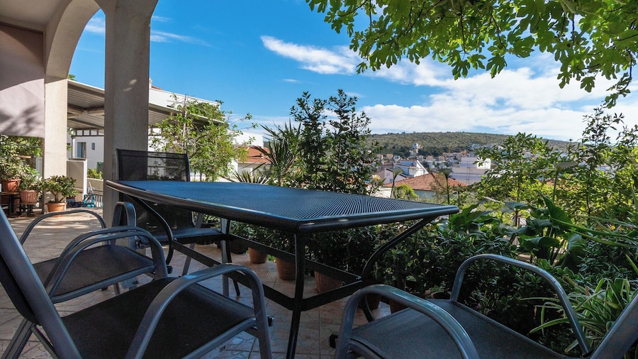 Apartments Zlatka