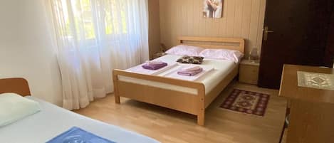 Apartment (A2)