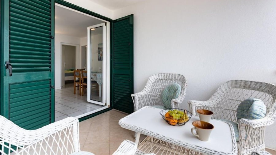 Apartment Zdravko sea View