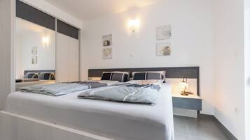 Apartment (A2) | Iron/ironing board, free WiFi