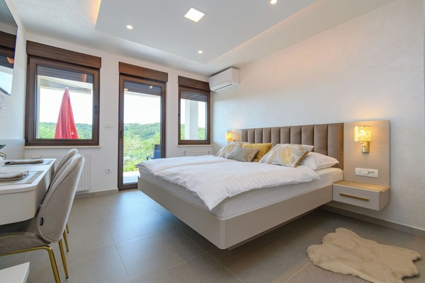 Studio (A2) | In-room safe, free WiFi
