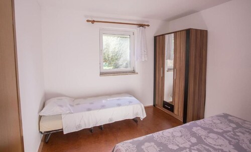 Apartments Eny