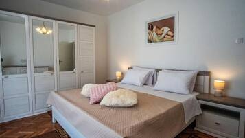 Apartment (A1) | Zimmersafe, Bügeleisen/Bügelbrett, kostenloses WLAN