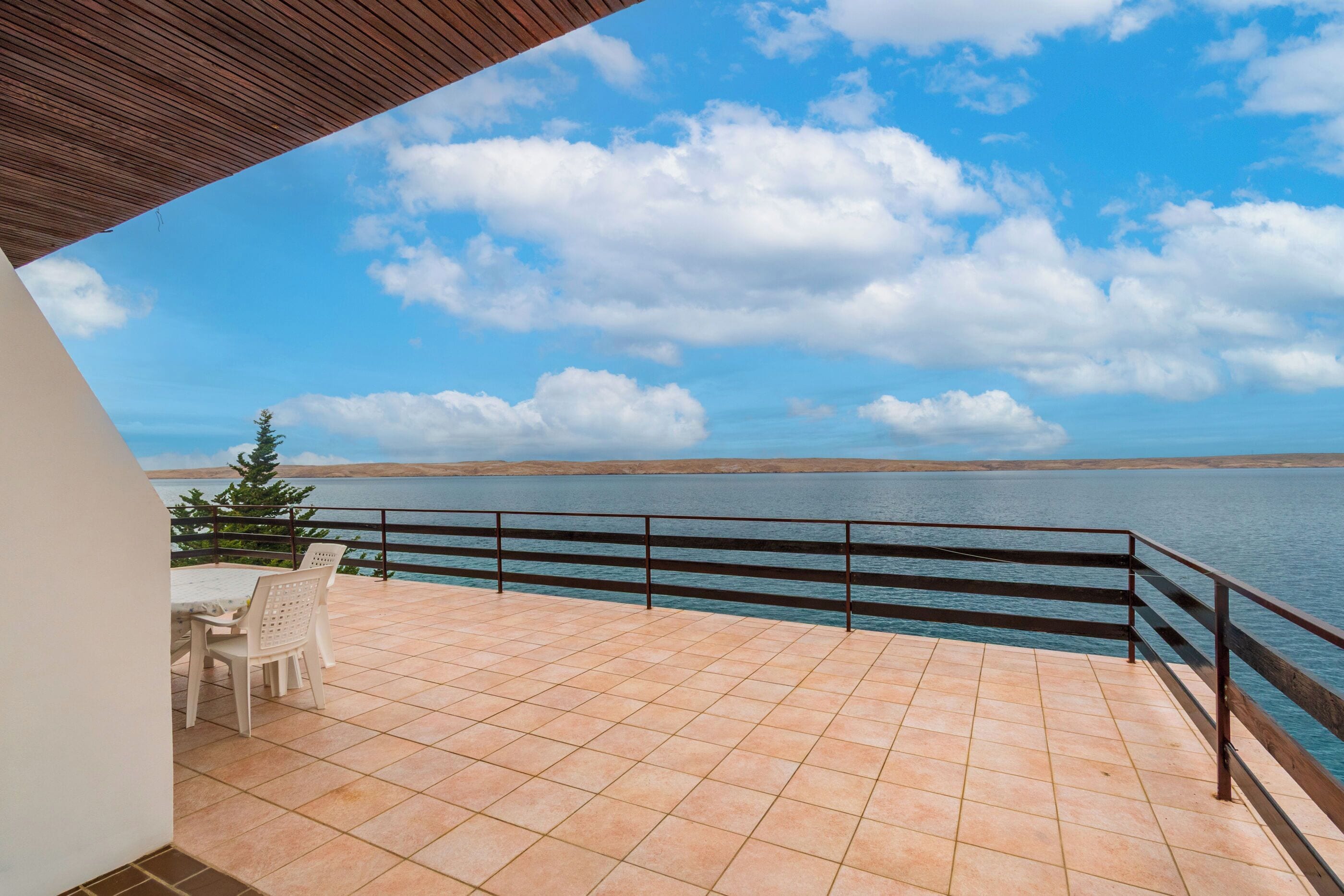 Apartment (A1) | Outdoor dining
