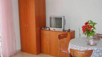 Apartment (A1) | Living room