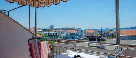 Apartment (A2) | Water view