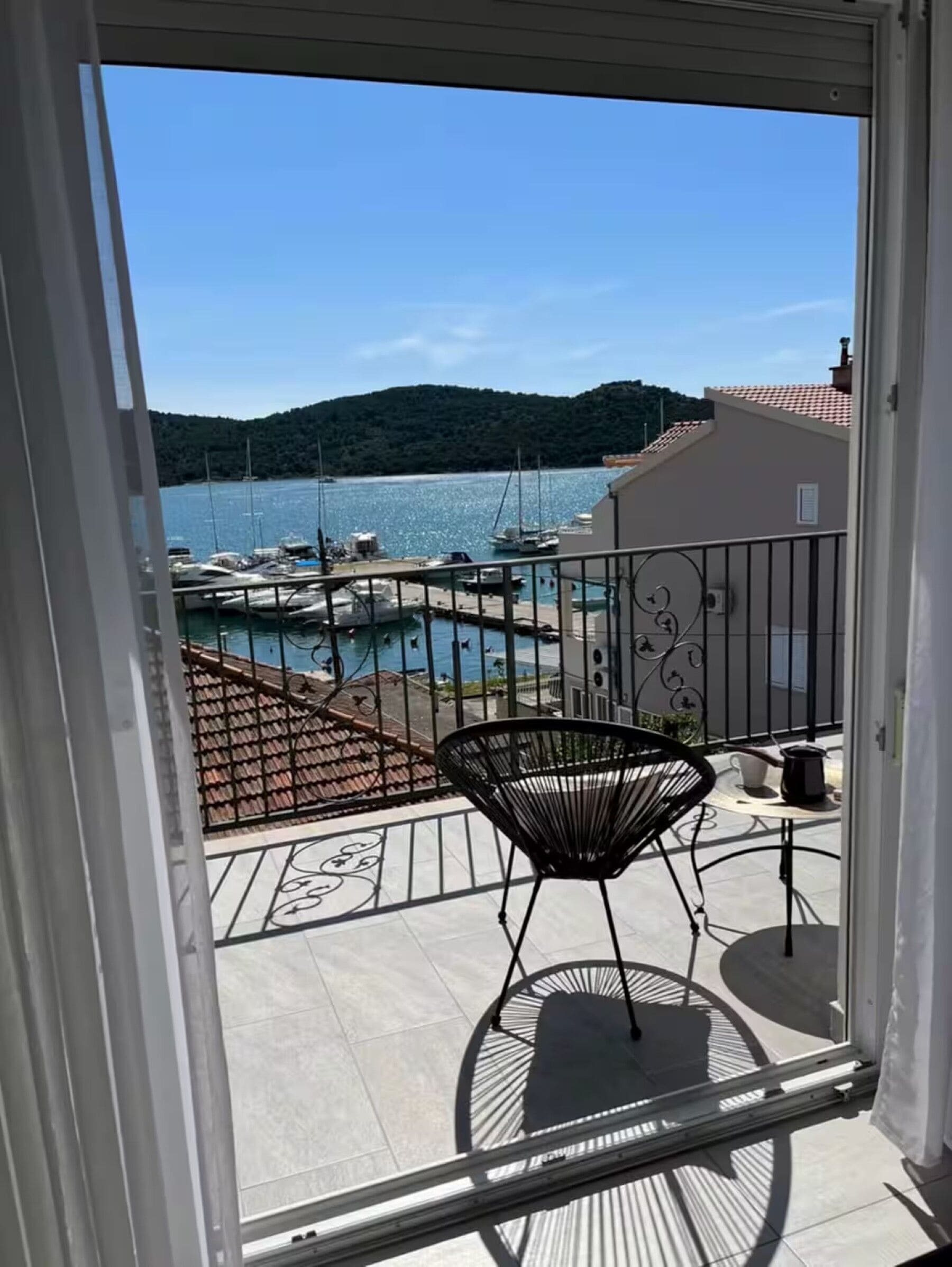 Apartment (A2) | Balcony