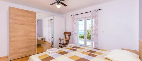 Apartment (A1)