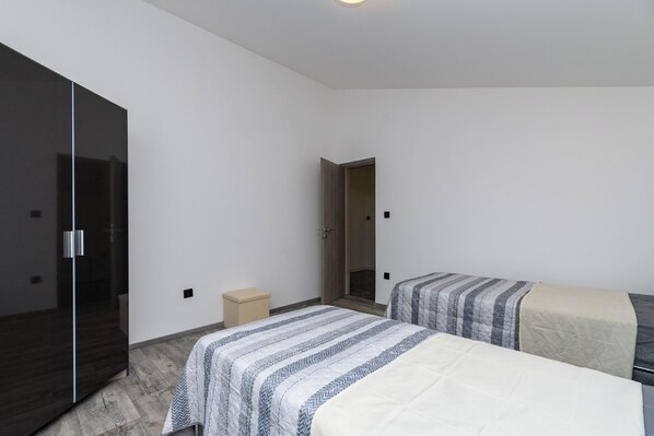 Apartment (A1)