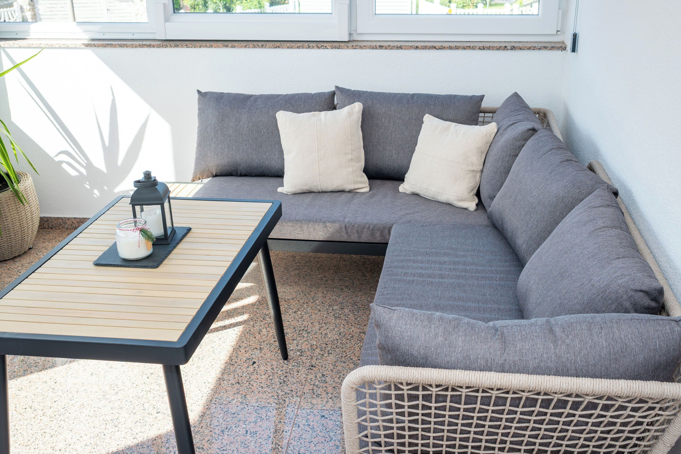 Apartment (A2) | Balkon