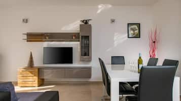 Ferienhaus | Wohnzimmer | Smart-TV