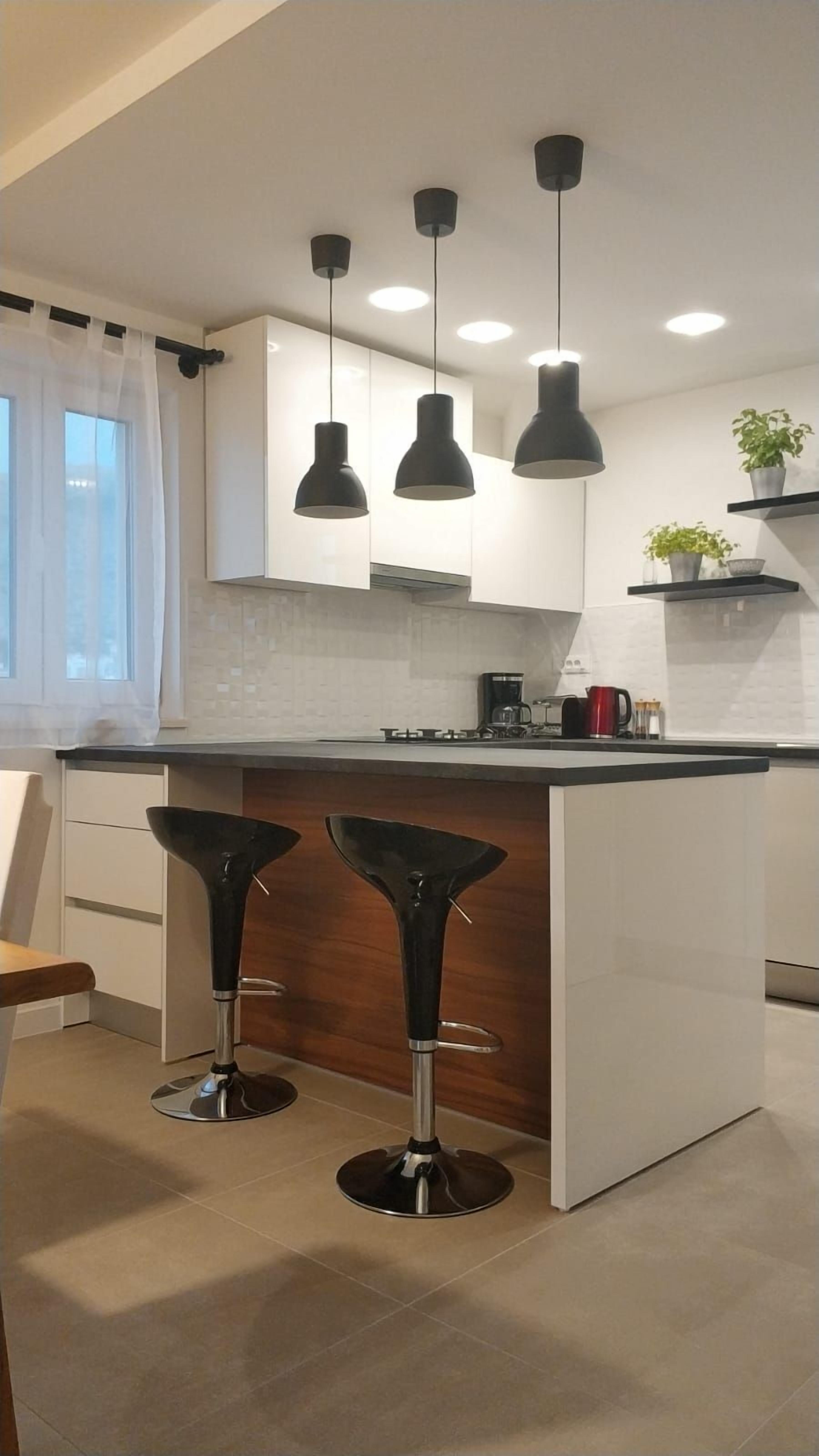 Appartement (A3) | Cuisine privée | Réfrigérateur, four à micro-ondes, surface de cuisson, lave-vaisselle