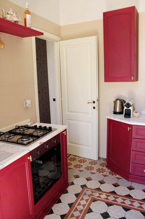 Private kitchen - Terrace View Dome St. Peter's | Design Palazzo Prati | AC, Elevator 5p (Roma)