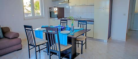 Apartment (A1) | Speisen