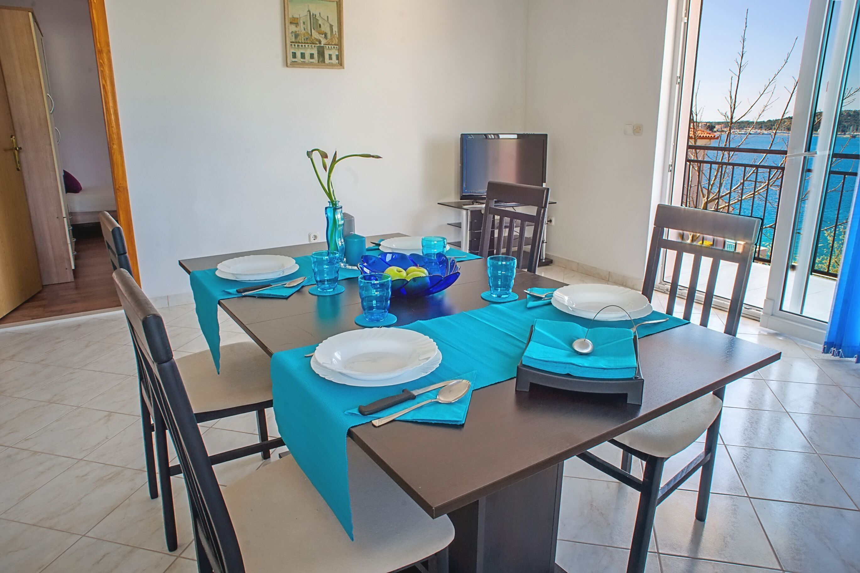 Apartment (A1) | Dining
