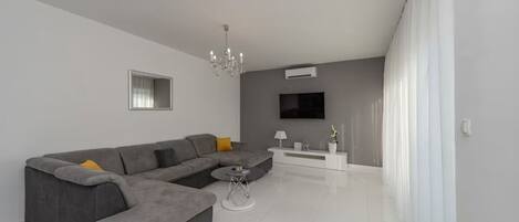 Villa | Living room