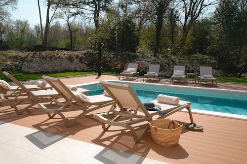 Villa Lapidea