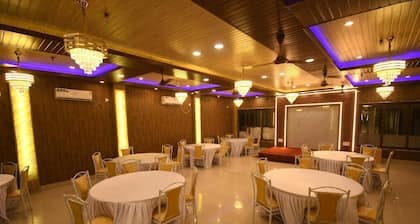 Hotel Adhunik