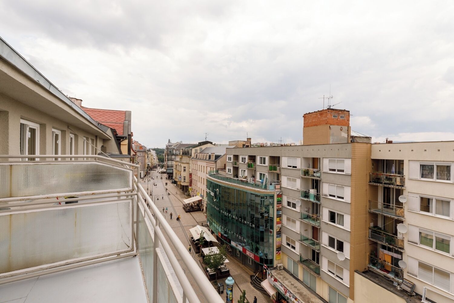 Apartment with terrace, city view | Terrace/patio
