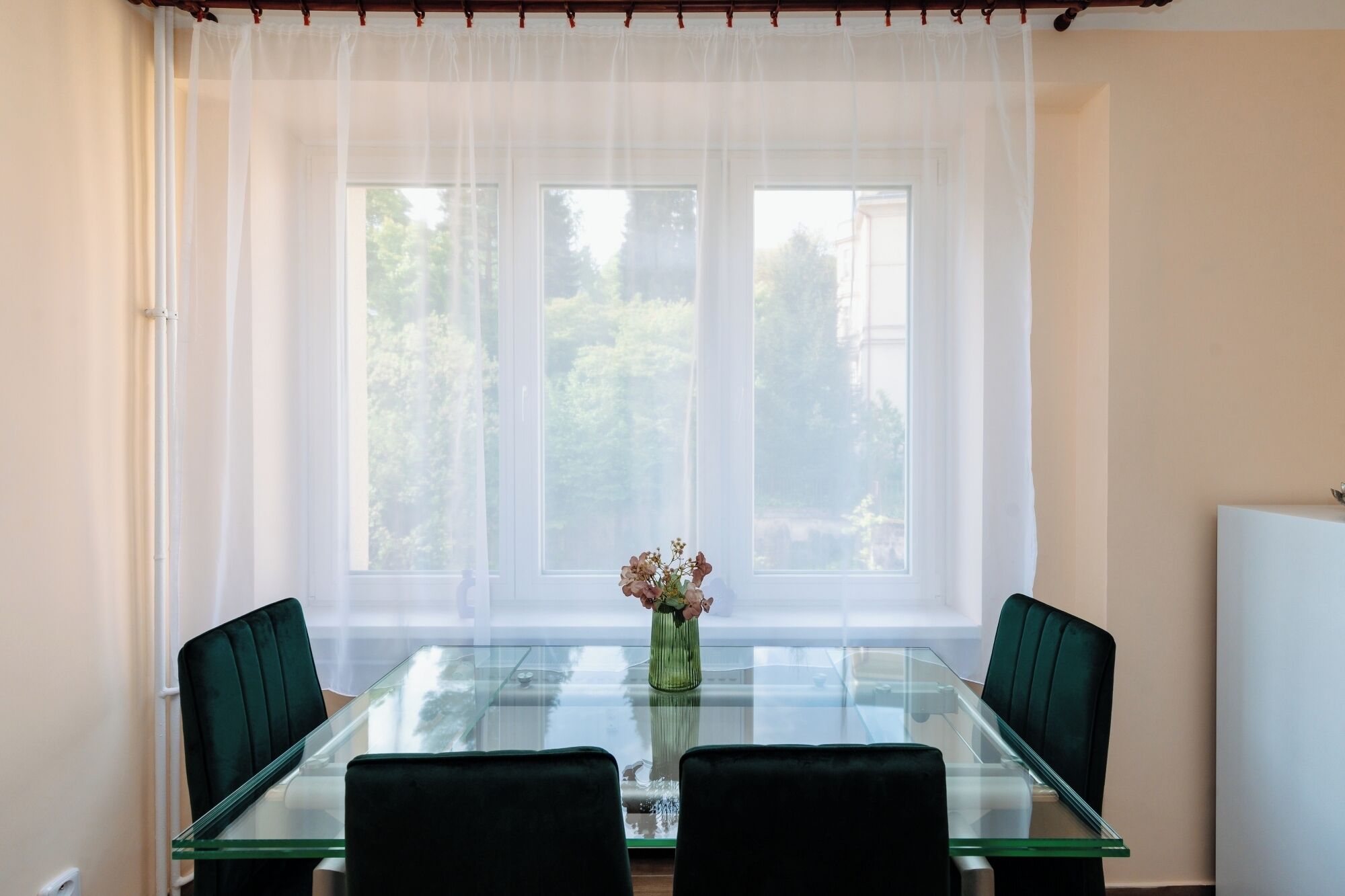 Comfort-Apartment, Blick auf den Innenhof | Eigene Küche | Kühlschrank, Mikrowelle, Ofen, Espressomaschine