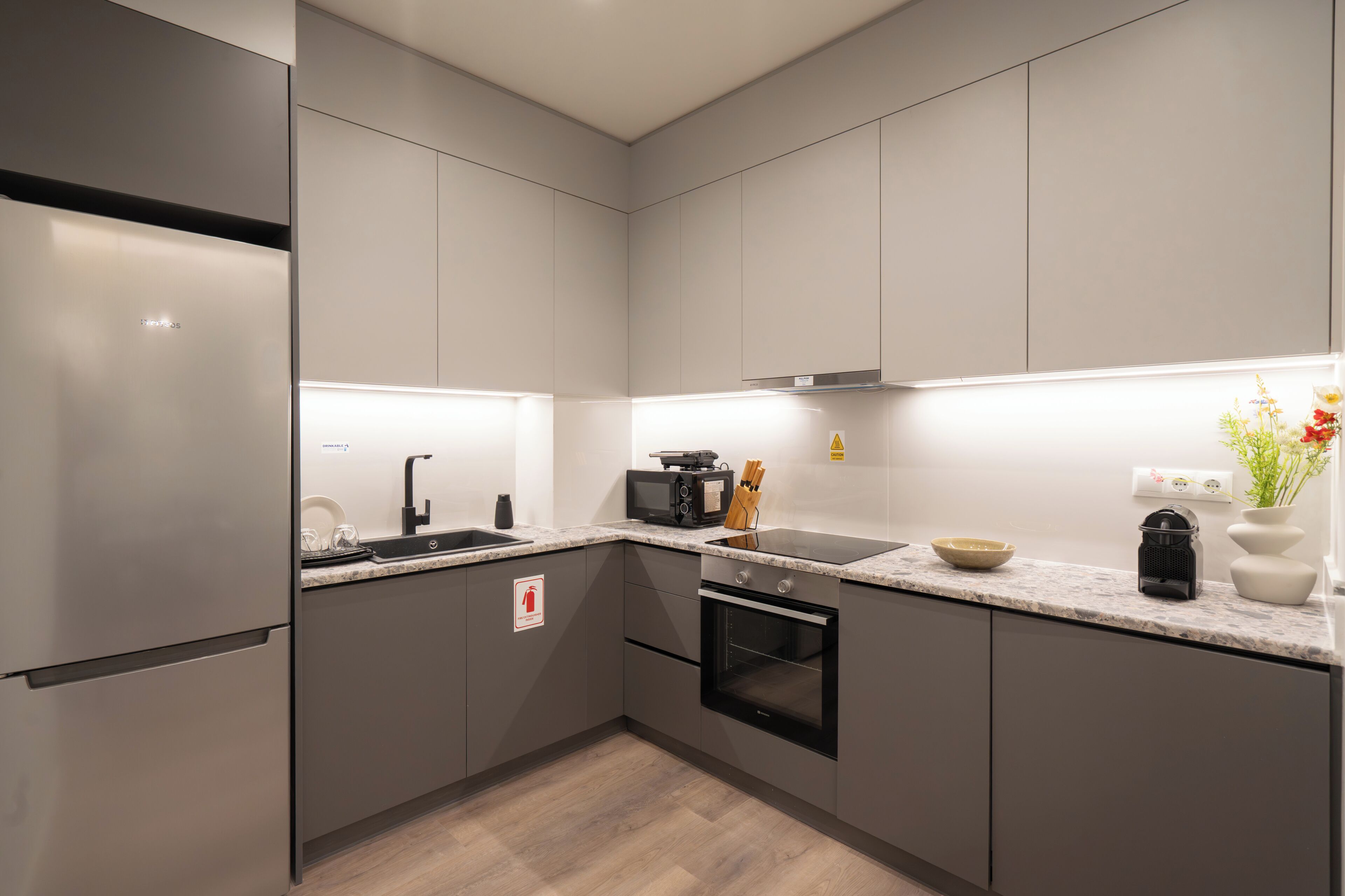Luxury-Apartment, Balkon, Stadtblick | Eigene Küche